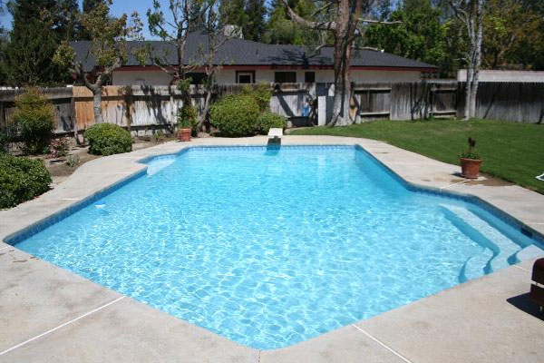 commercial swimming pool designer